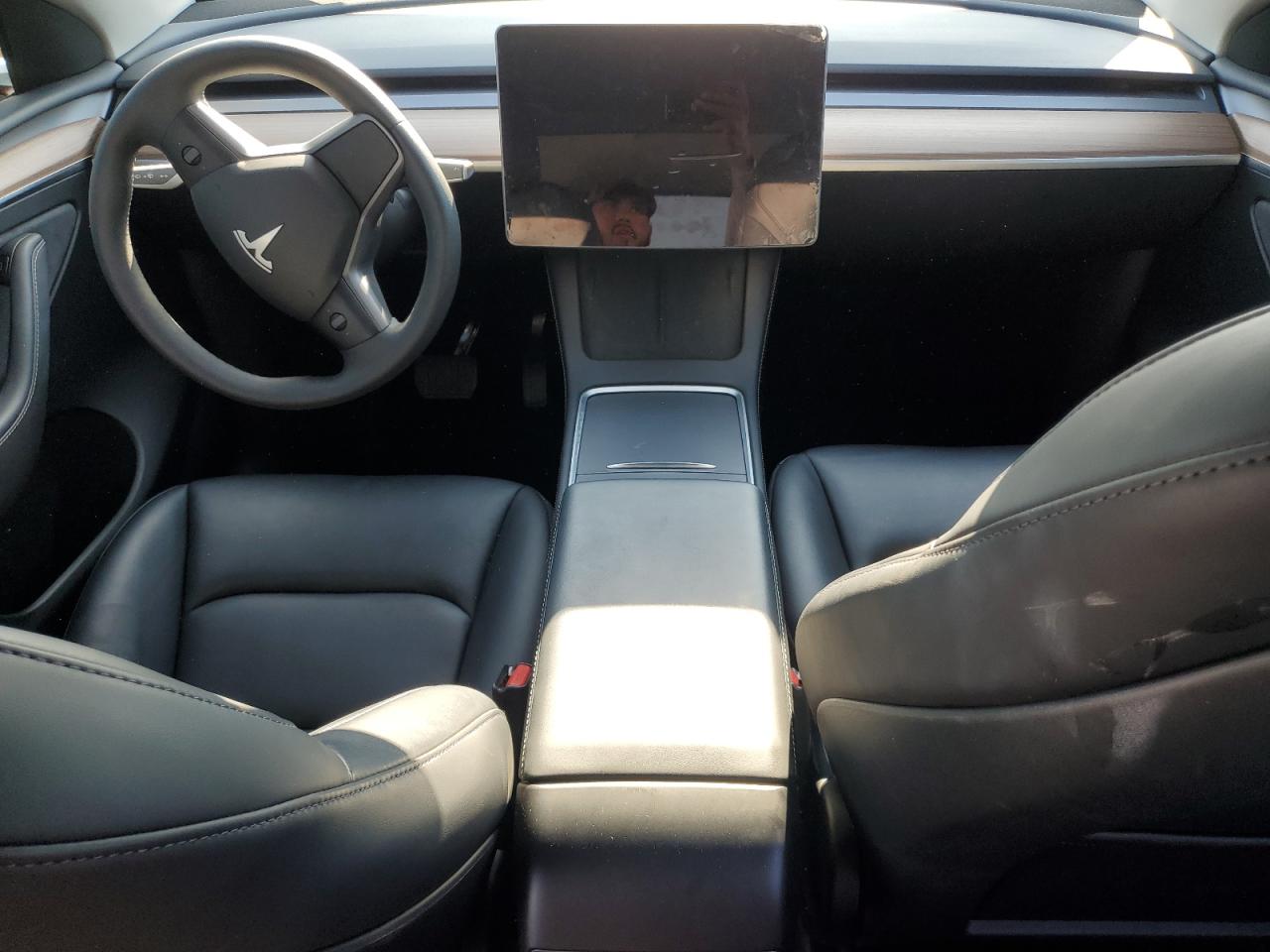 2025 Tesla Model Y VIN: 7SAYGDED9SF236851 Lot: 87475995