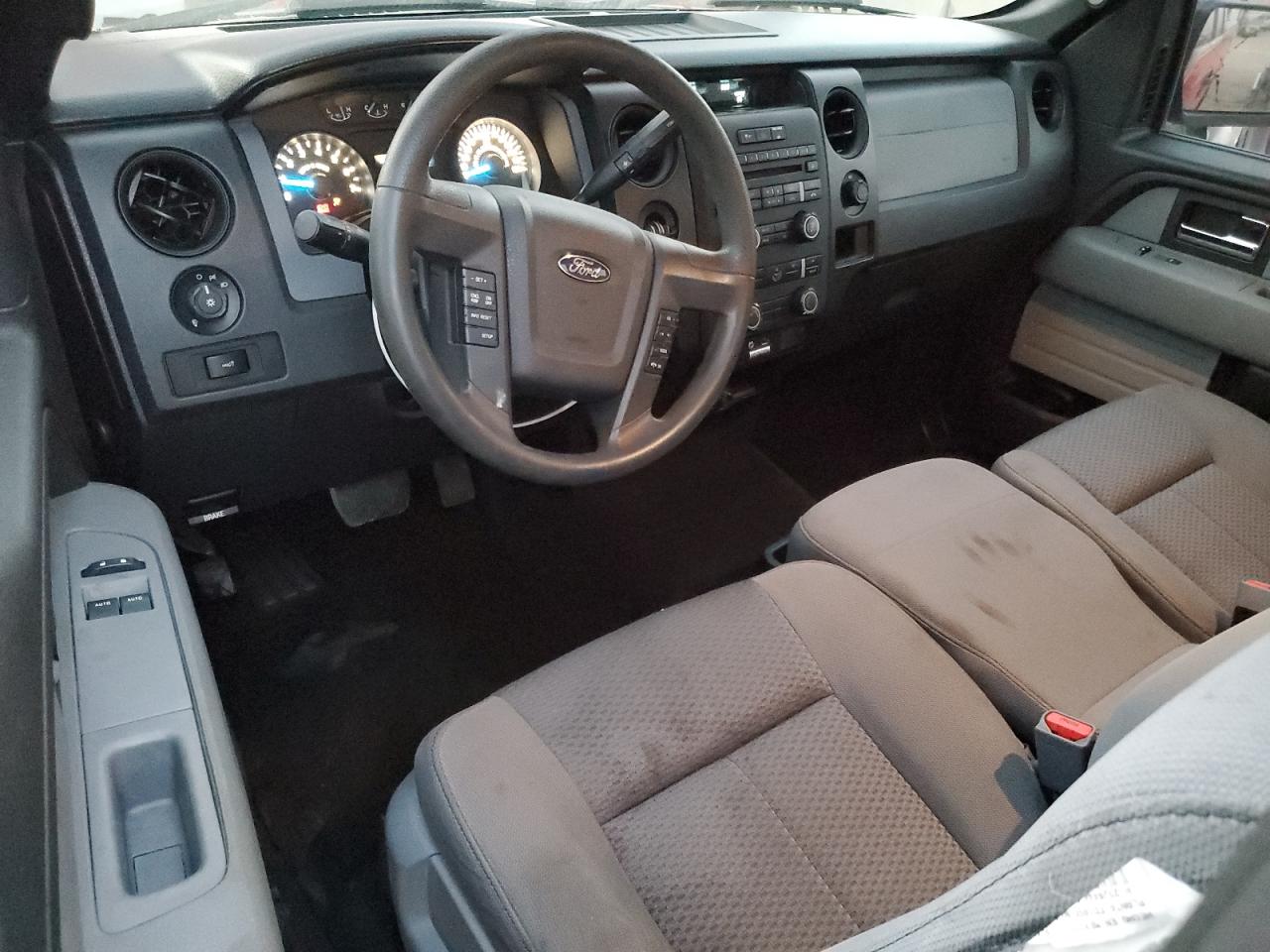 2013 Ford F150 VIN: 1FTMF1CF1DFB72238 Lot: 82527805