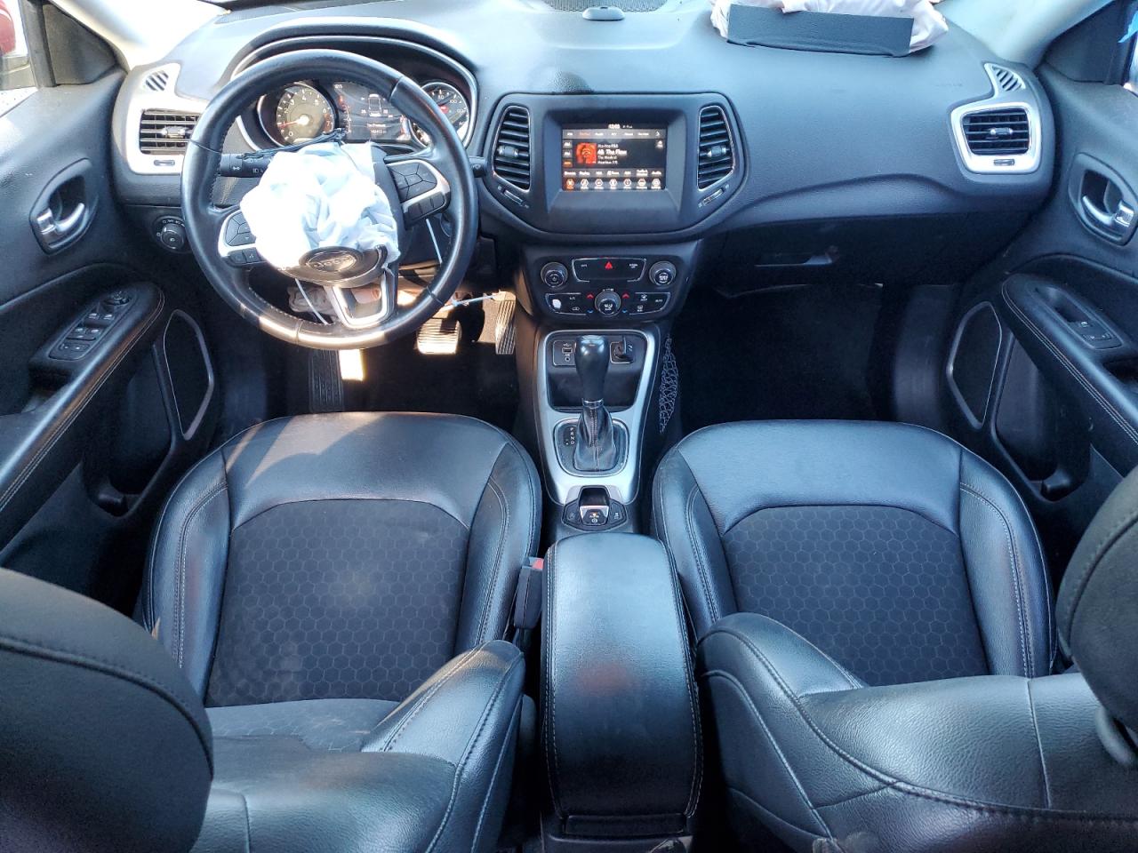 2019 Jeep Compass Latitude VIN: 3C4NJCBB0KT658362 Lot: 82263145