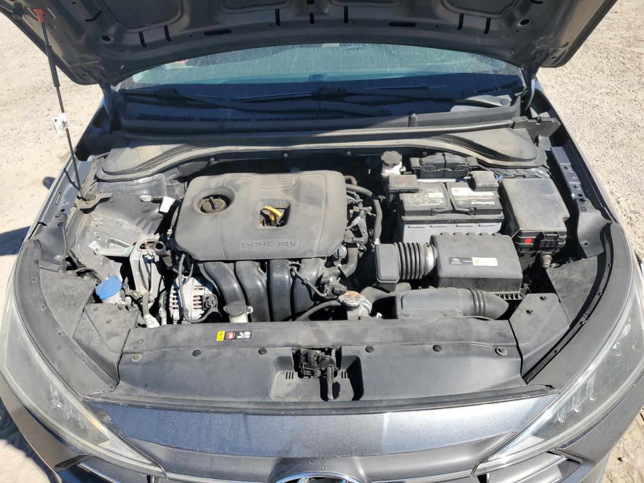 2019 Hyundai Elantra Se VIN: 5NPD74LFXKH492031 Lot: 87023305