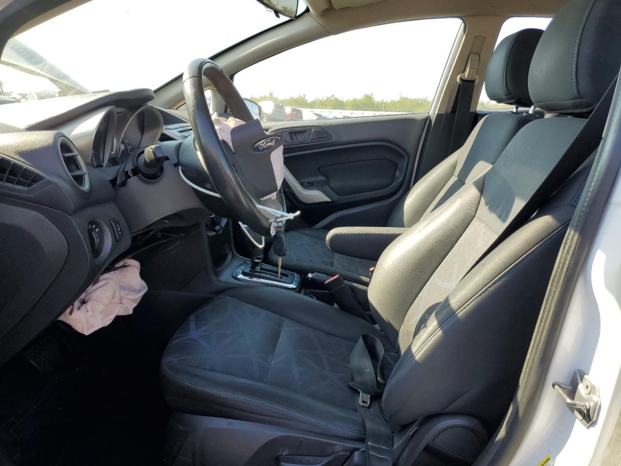 2013 Ford Fiesta Se VIN: 3FADP4BJ9DM172868 Lot: 90851845