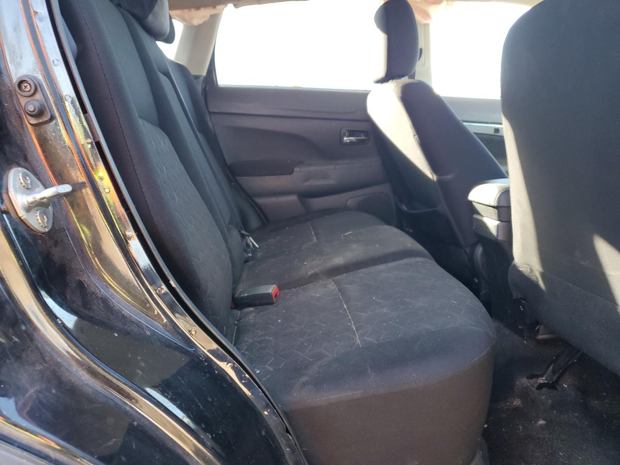 2020 Mitsubishi Outlander Sport Es VIN: JA4AP3AU1LU013107 Lot: 82584345