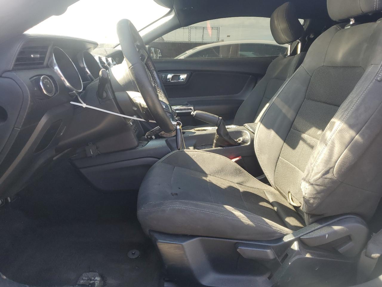 2016 Ford Mustang VIN: 1FA6P8AM1G5292055 Lot: 87458435