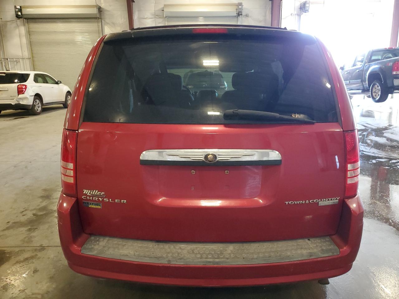 2010 Chrysler Town & Country Lx VIN: 2A4RR4DE3AR166105 Lot: 86264355