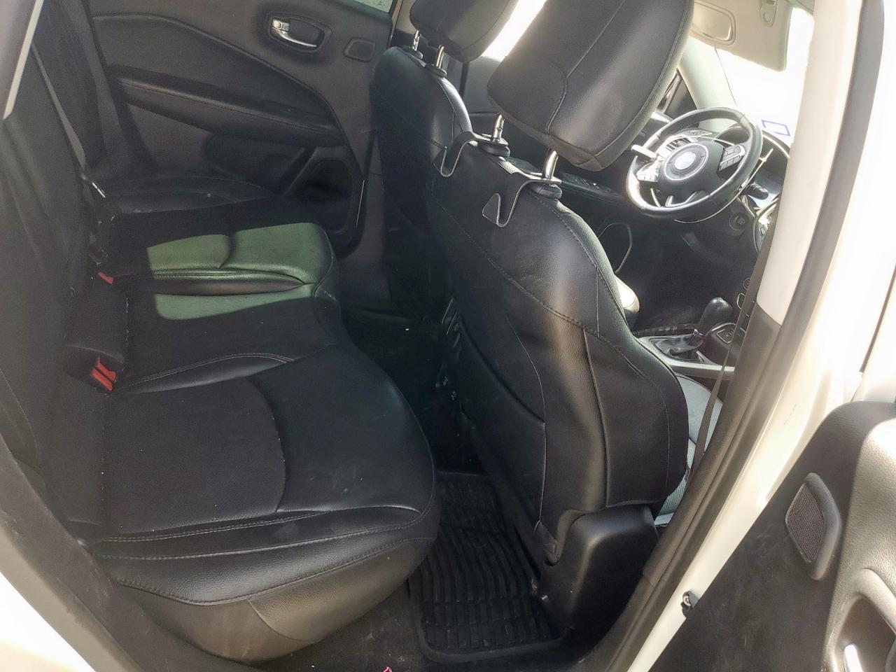 2019 Jeep Compass Limited VIN: 3C4NJCCB0KT692512 Lot: 85340575