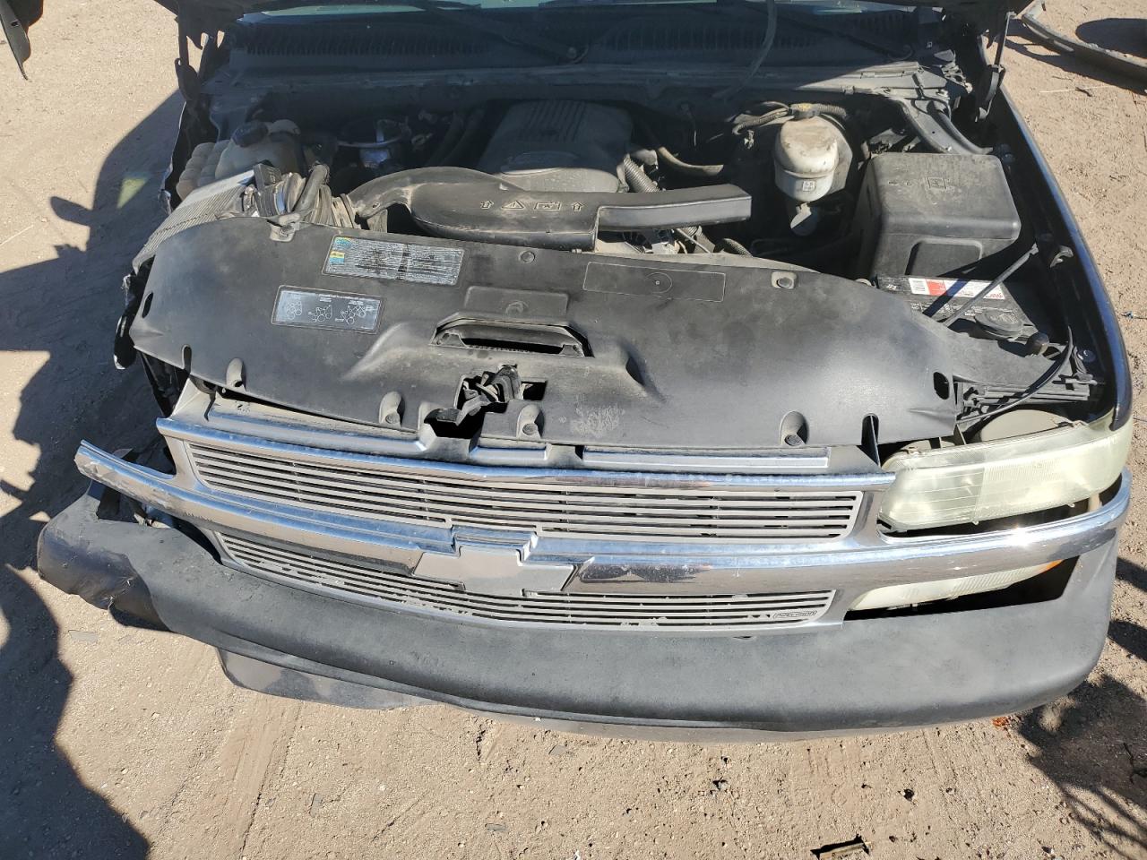 2003 Chevrolet Tahoe C1500 VIN: 1GNEC13T03R159598 Lot: 90467575