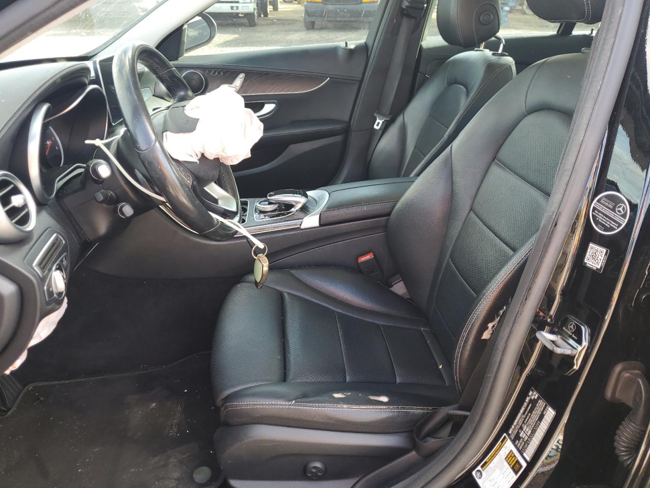 2016 Mercedes-Benz C 300 VIN: 55SWF4JB2GU170399 Lot: 90540105