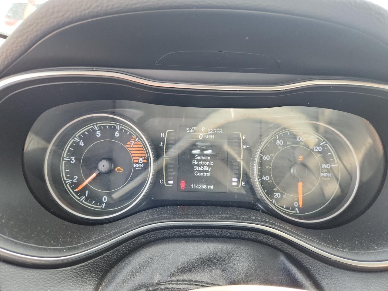 2019 Jeep Cherokee Latitude VIN: 1C4PJLCX8KD144395 Lot: 81972255