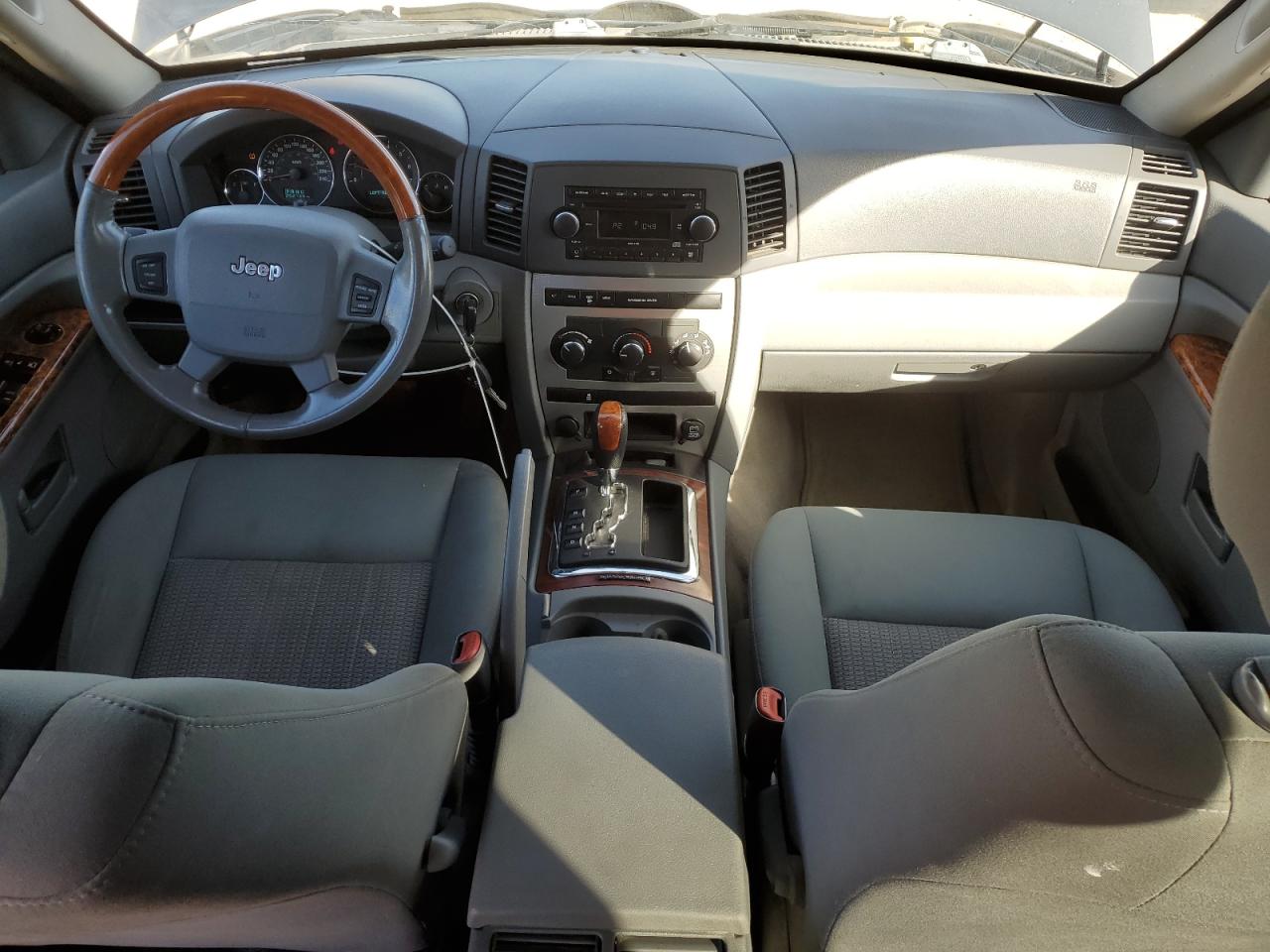 2007 Jeep Grand Cherokee Laredo VIN: 1J8GR48K17C574593 Lot: 85352175