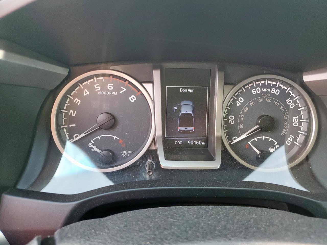 2016 Toyota Tacoma Double Cab VIN: 5TFAX5GN2GX068879 Lot: 84273915