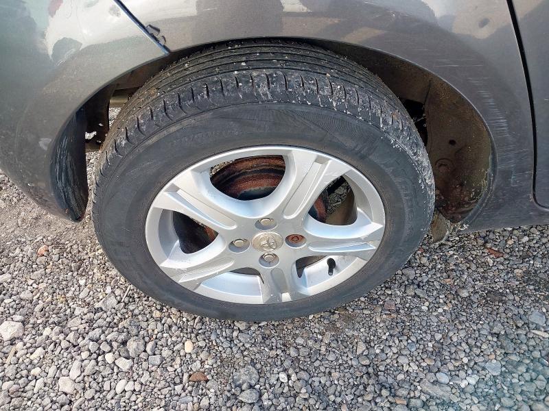 2010 TOYOTA YARIS TR VVT-I S-A 