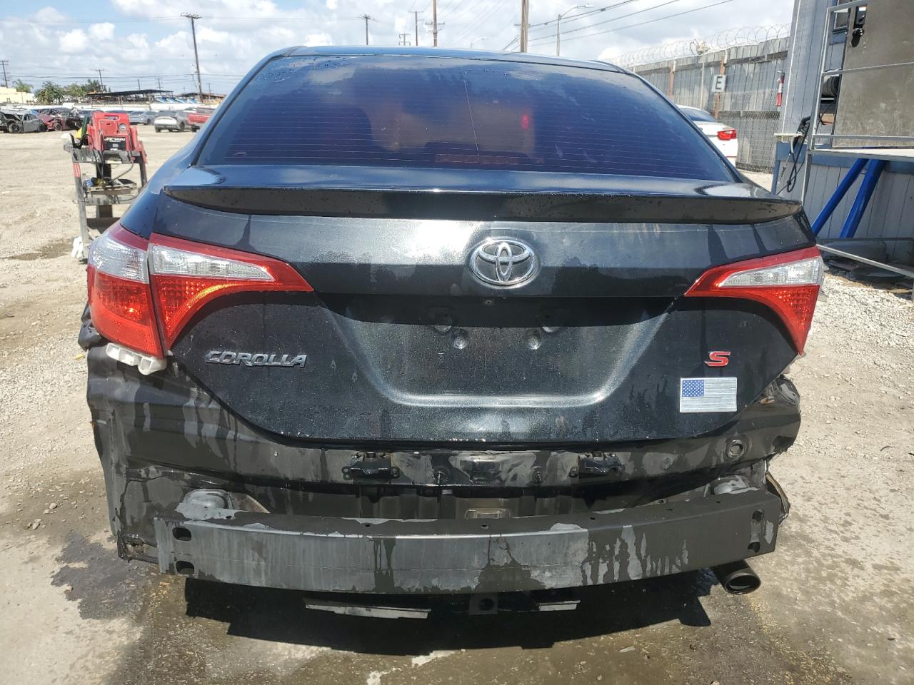 2015 Toyota Corolla L VIN: 5YFBURHE1FP300887 Lot: 83874775