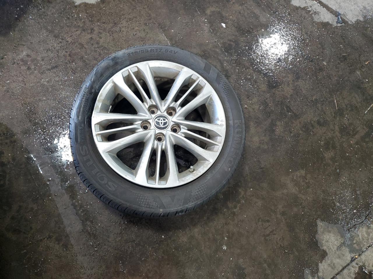 2016 Toyota Camry Le VIN: 4T1BF1FK6GU132104 Lot: 85101405