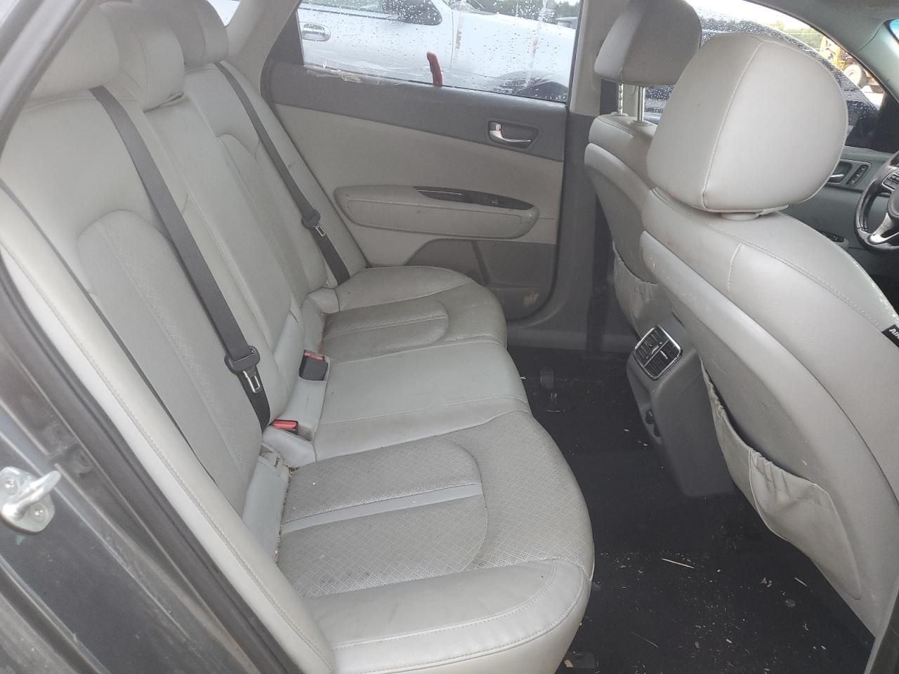 2016 Kia Optima Ex VIN: 5XXGU4L38GG010817 Lot: 82243285