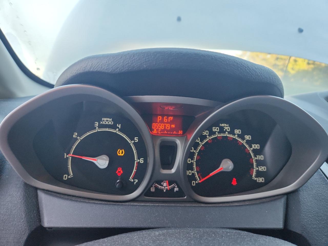 2013 Ford Fiesta Se VIN: 3FADP4EJ1DM107315 Lot: 84440385