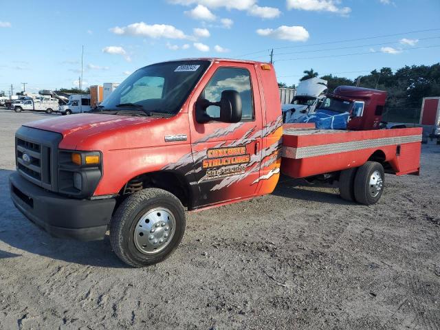 2011 Ford Econoline E450 Super Duty Cutaway Van