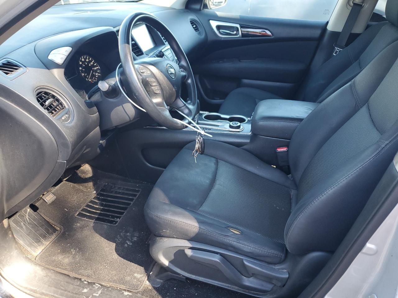 2017 Nissan Pathfinder S VIN: 5N1DR2MM1HC911038 Lot: 82370145