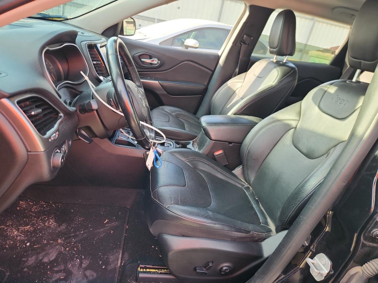 2020 Jeep Cherokee Limited VIN: 1C4PJLDB6LD564984 Lot: 82360525