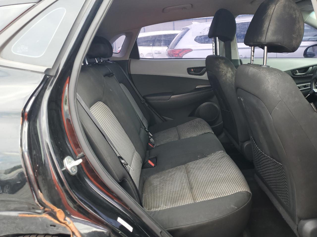 2018 Hyundai Kona Se VIN: KM8K12AA5JU186875 Lot: 85119525