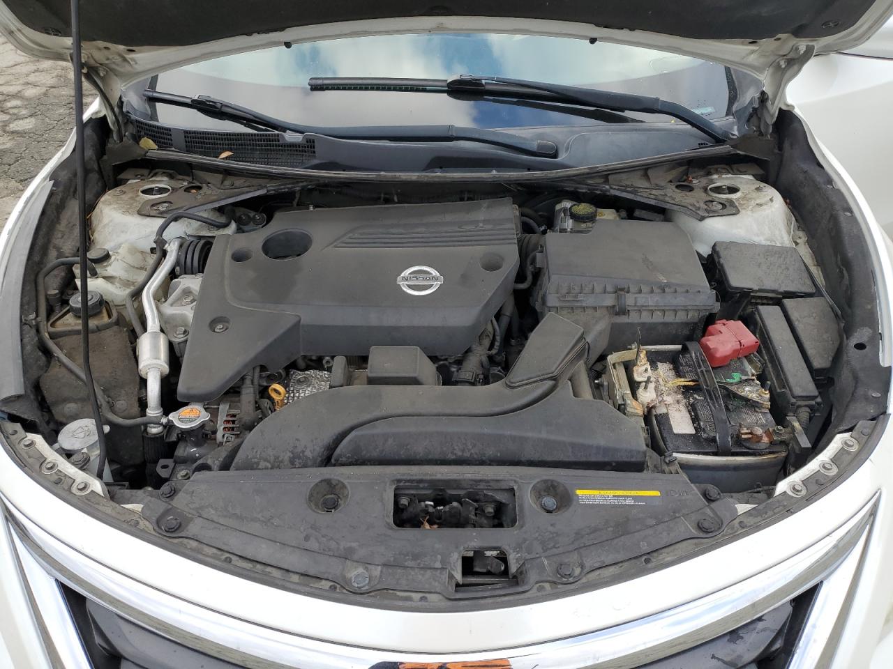 2015 Nissan Altima 2.5 VIN: 1N4AL3AP8FN371966 Lot: 82327905