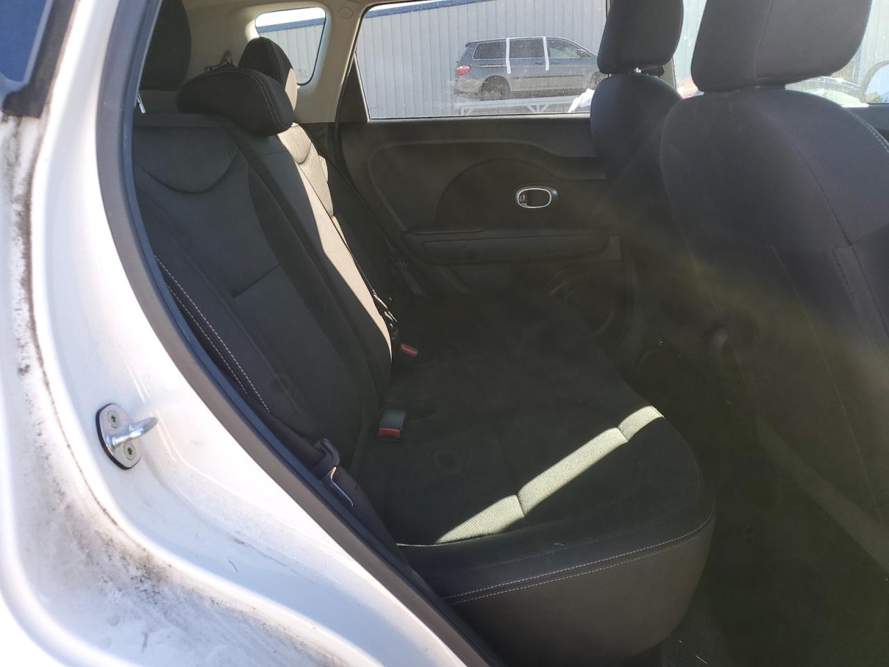 2016 Kia Soul VIN: KNDJN2A25G7372856 Lot: 87211825