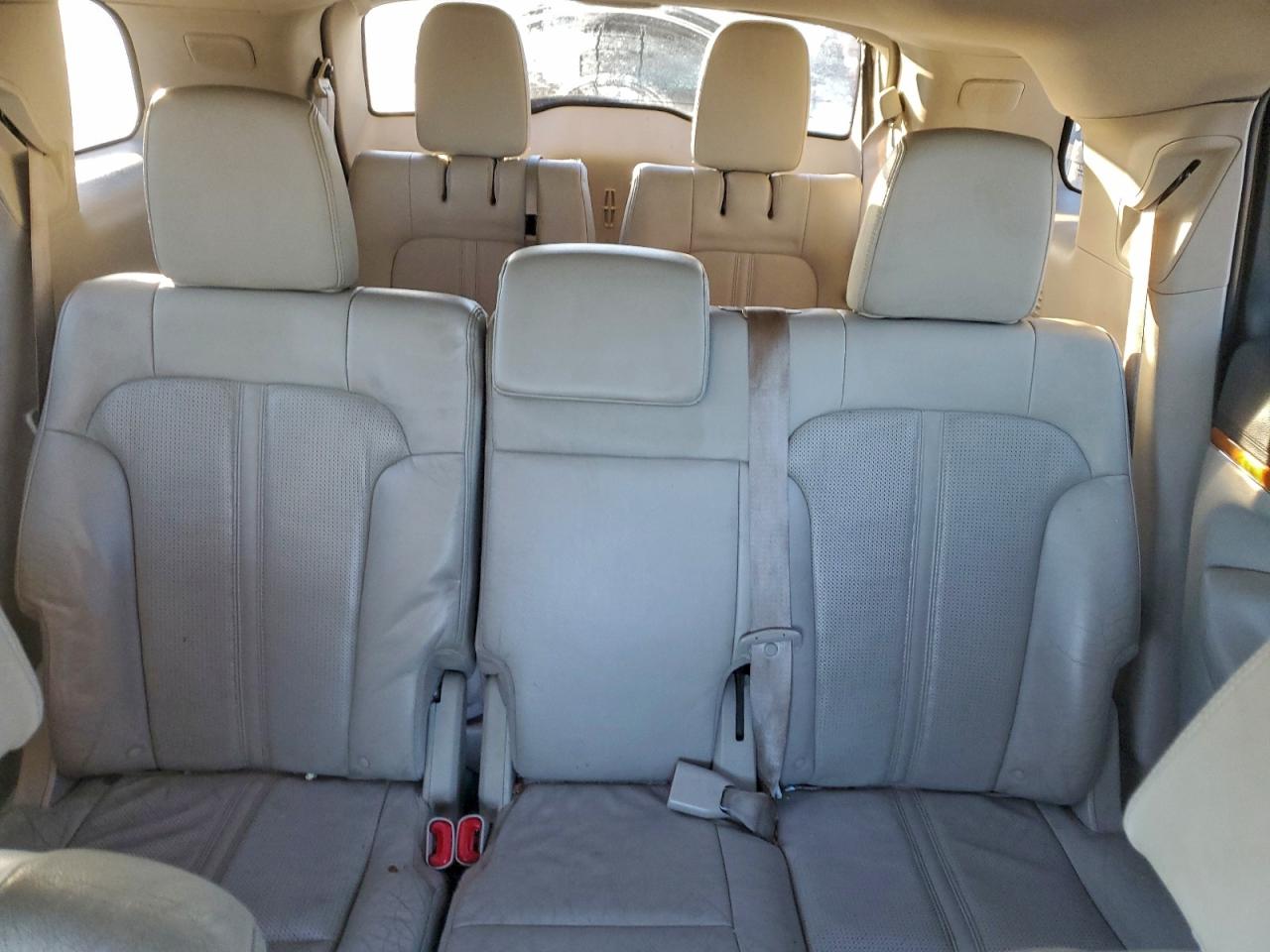 2010 Lincoln Mkt VIN: 2LMHJ5FR0ABJ06094 Lot: 90460085