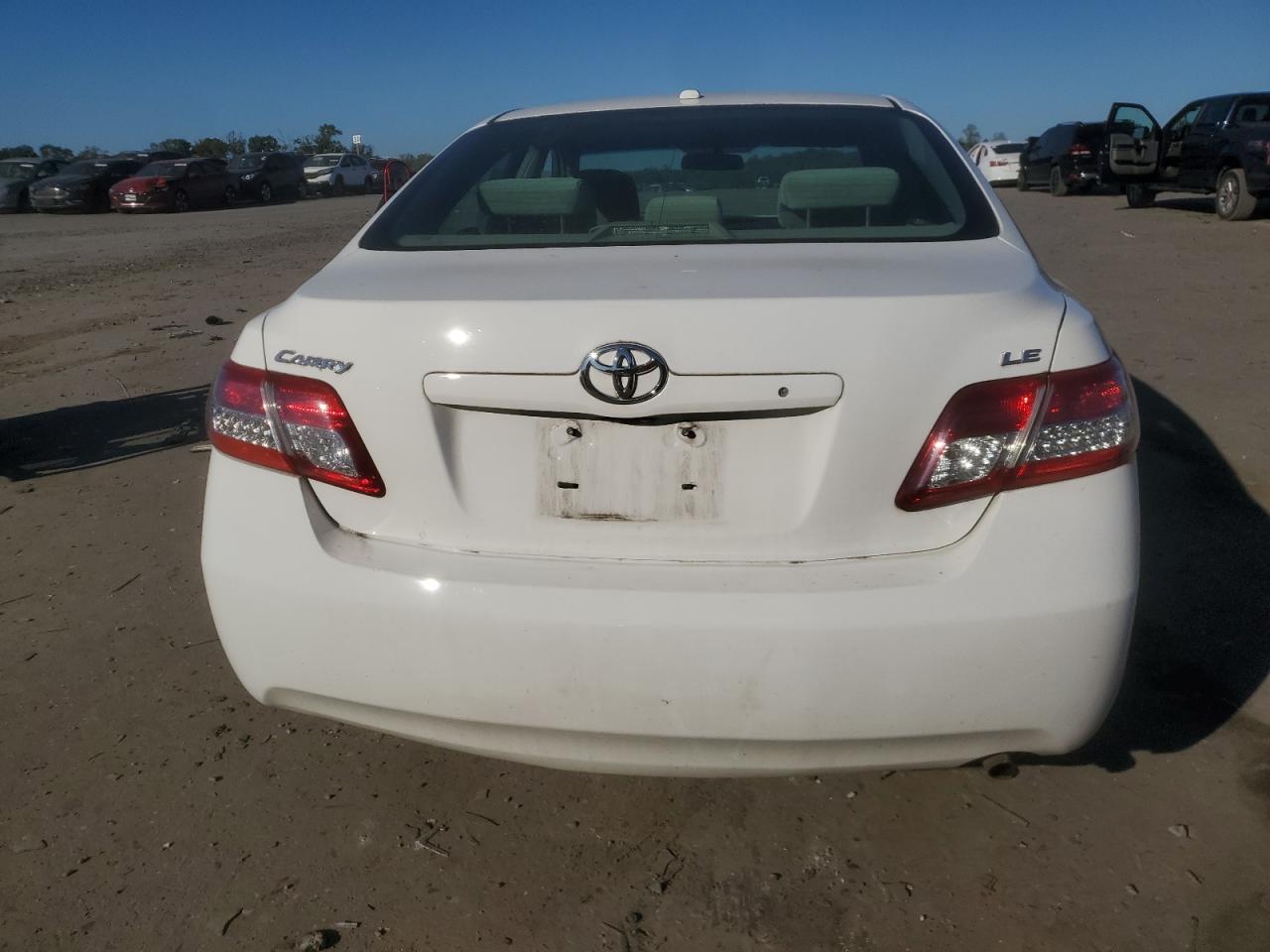 2010 Toyota Camry Base VIN: 4T4BF3EK7AR072960 Lot: 84975465