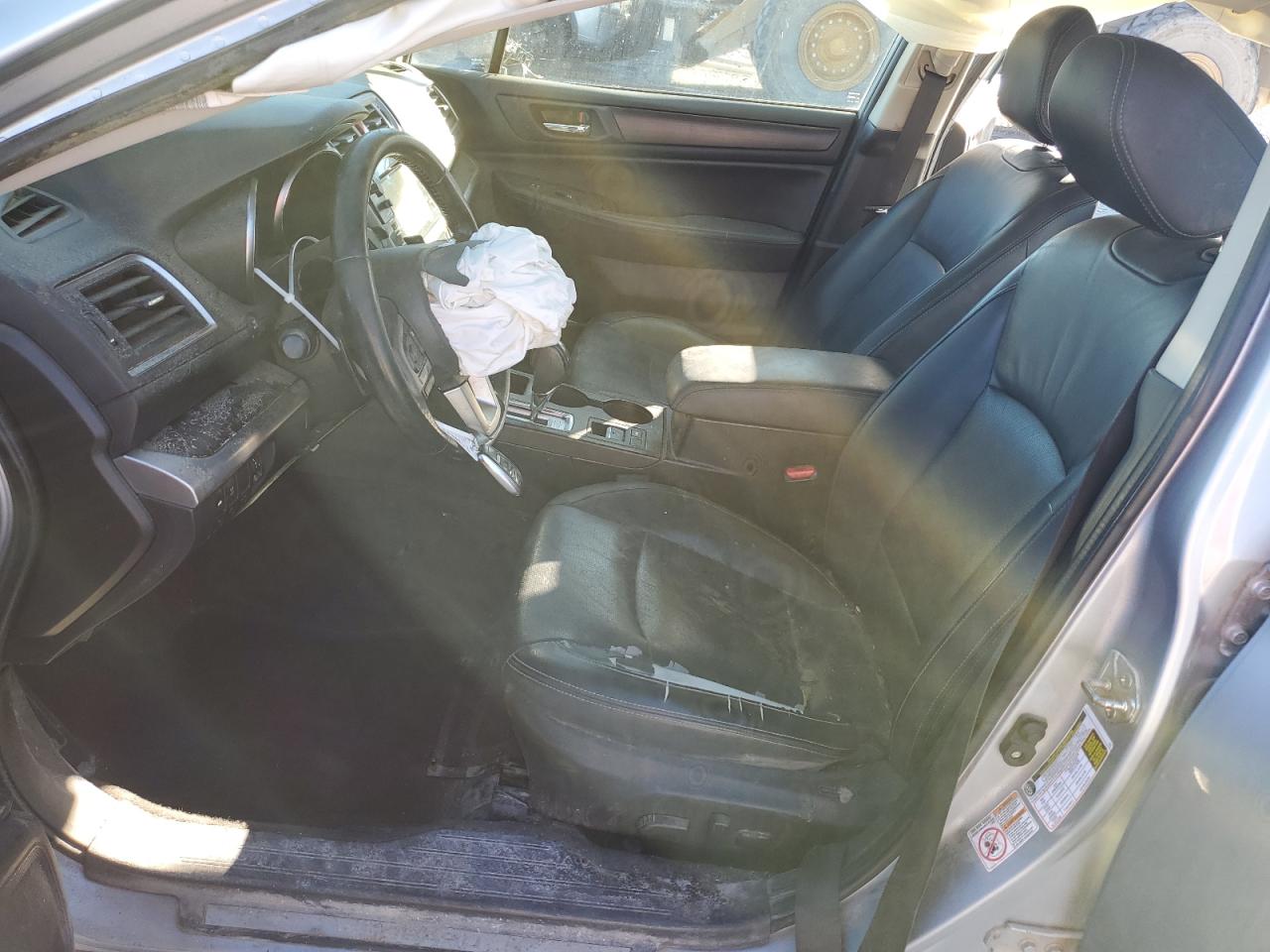 2015 Subaru Legacy 2.5I Limited VIN: 4S3BNAN66F3034366 Lot: 89698245