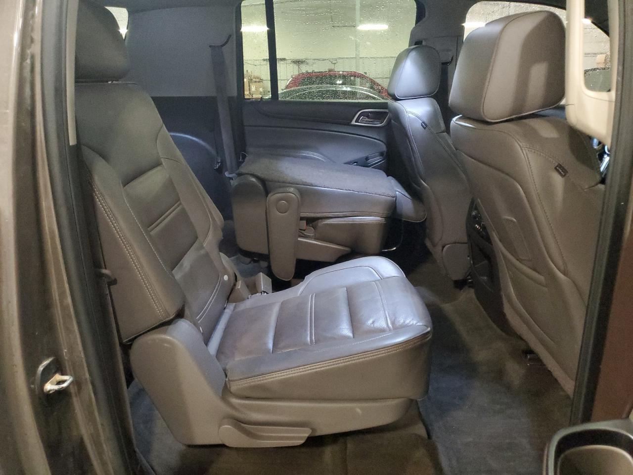 2015 GMC Yukon Xl Denali VIN: 1GKS2JKJ5FR712978 Lot: 90304135