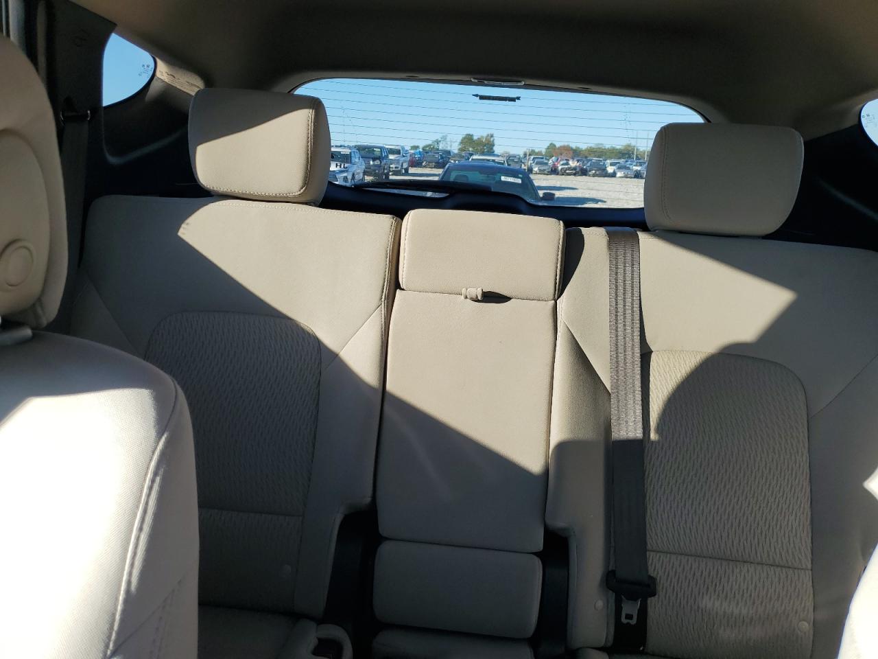 2016 Hyundai Santa Fe Sport VIN: 5XYZU3LB2GG309600 Lot: 82492665