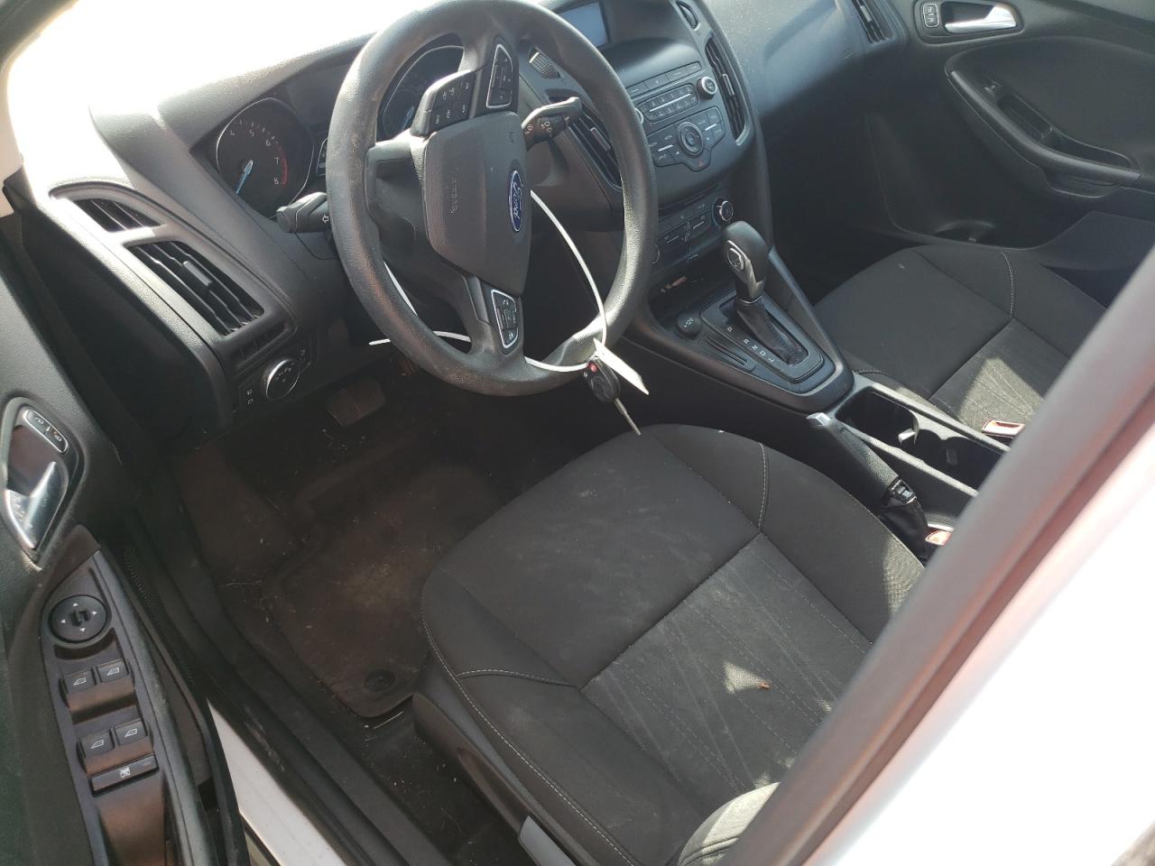 2018 Ford Focus Se VIN: 1FADP3F21JL319761 Lot: 85256715