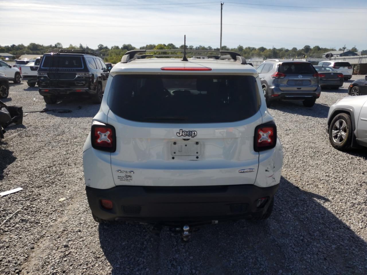 2017 Jeep Renegade Latitude VIN: ZACCJBBBXHPG39772 Lot: 85734465