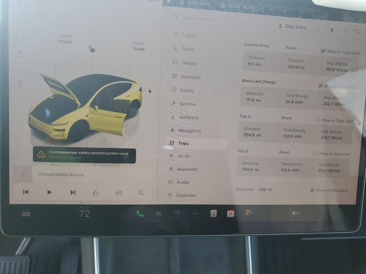 2026 Tesla Model Y VIN: 7SAYGDEE7TA472549 Lot: 86873135