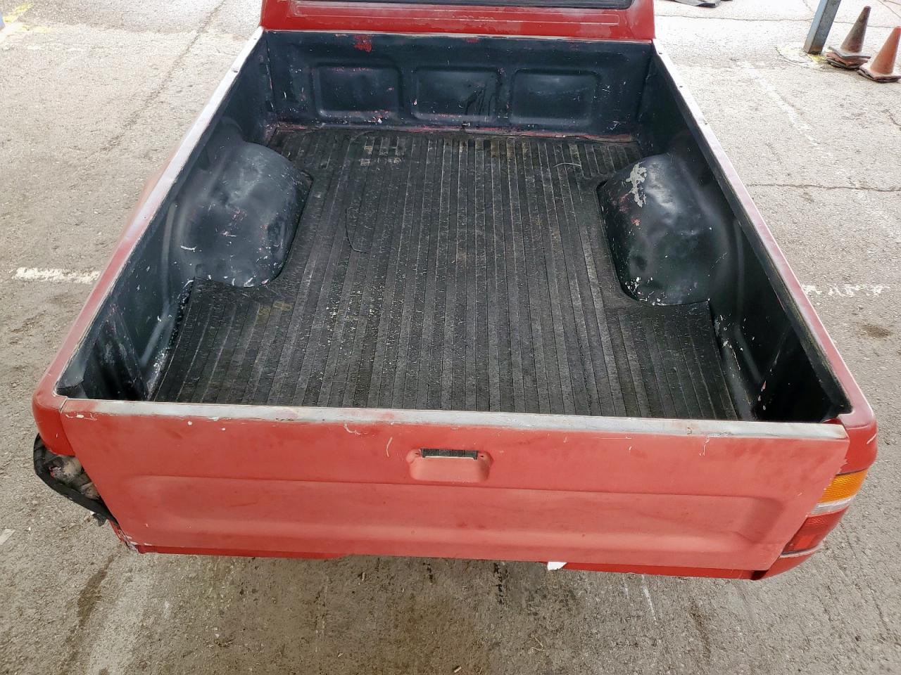 1994 Toyota Pickup 1/2 Ton Short Wheelbase Stb VIN: 4TARN81A6RZ306316 Lot: 84771445