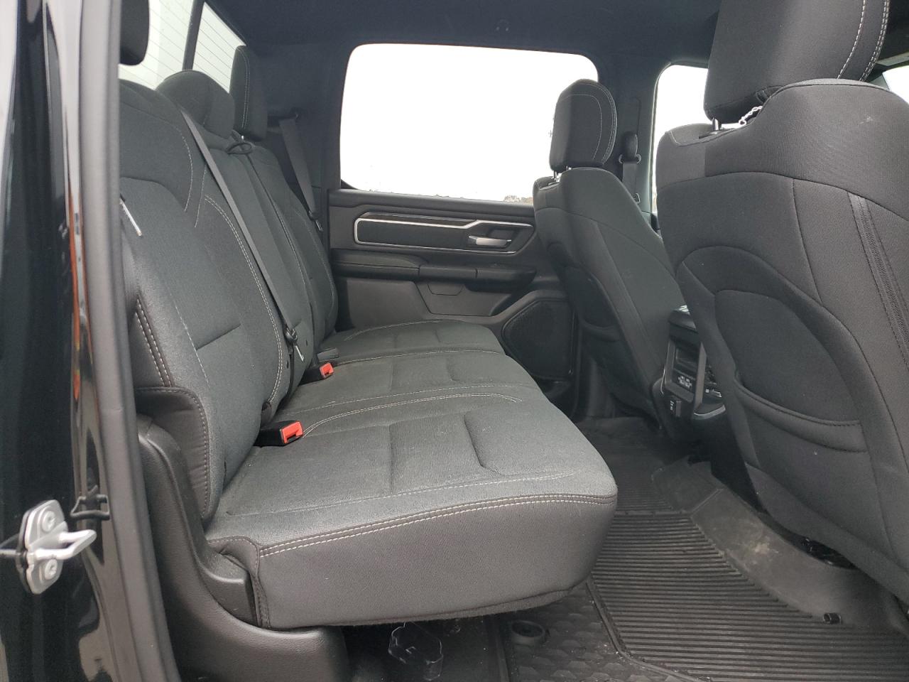 2021 Ram 1500 Big Horn/Lone Star VIN: 1C6SRFFT0MN535879 Lot: 90411025