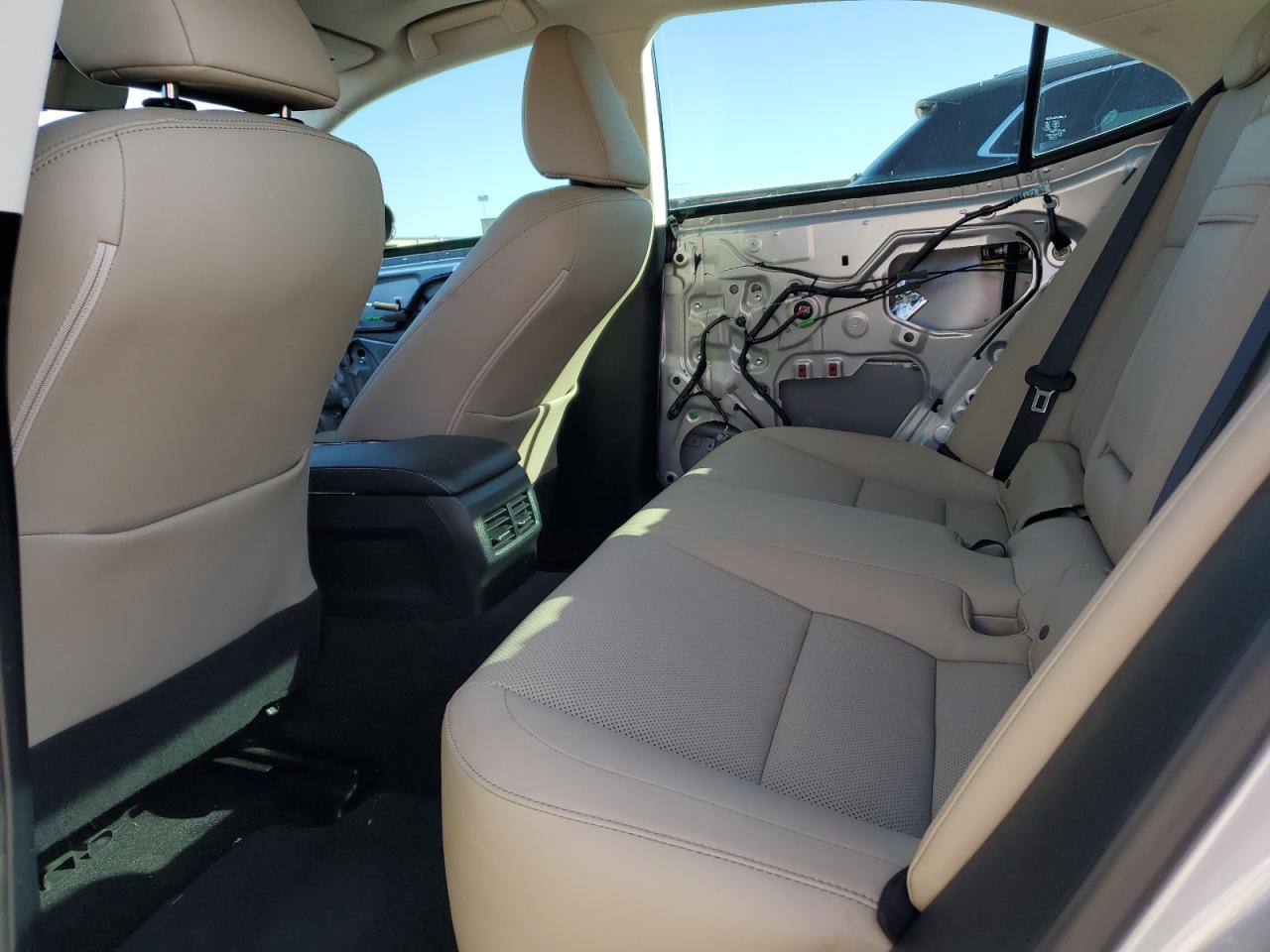 2018 Lexus Is 300 VIN: JTHBA1D26J5073027 Lot: 87067945