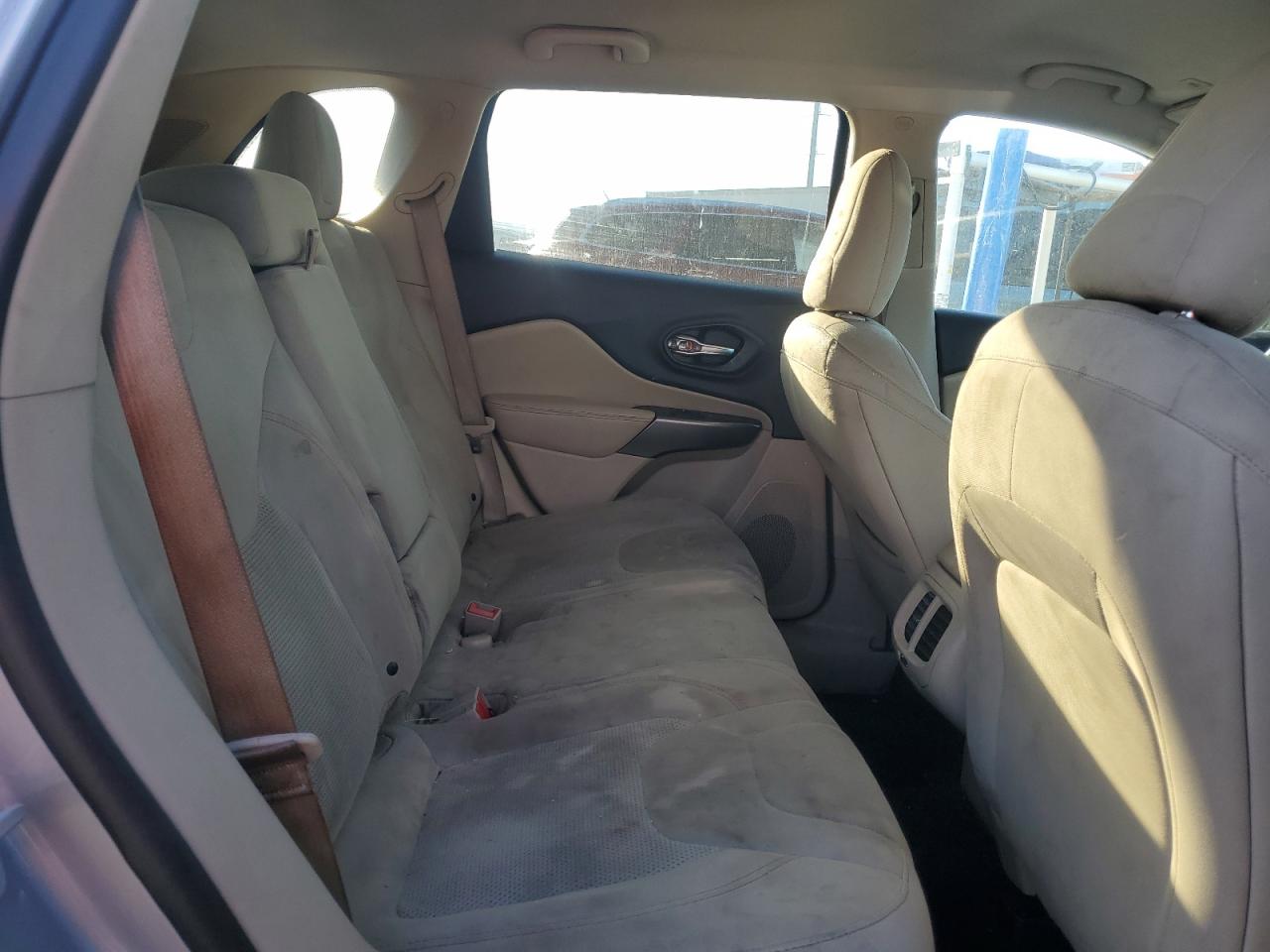 2019 Jeep Cherokee VIN: 1C4PJLCX4KD457914 Lot: 86126525