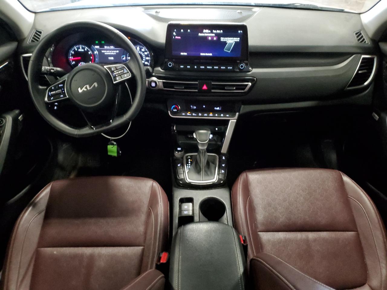 2023 Kia Seltos Sx VIN: KNDETCA28P7454609 Lot: 82659845