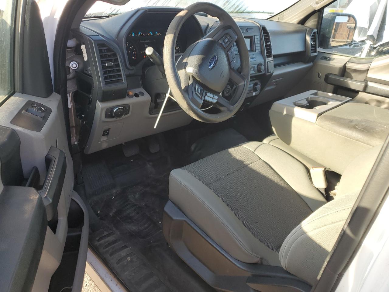 2016 Ford F150 VIN: 1FTMF1C87GKE32963 Lot: 85060115