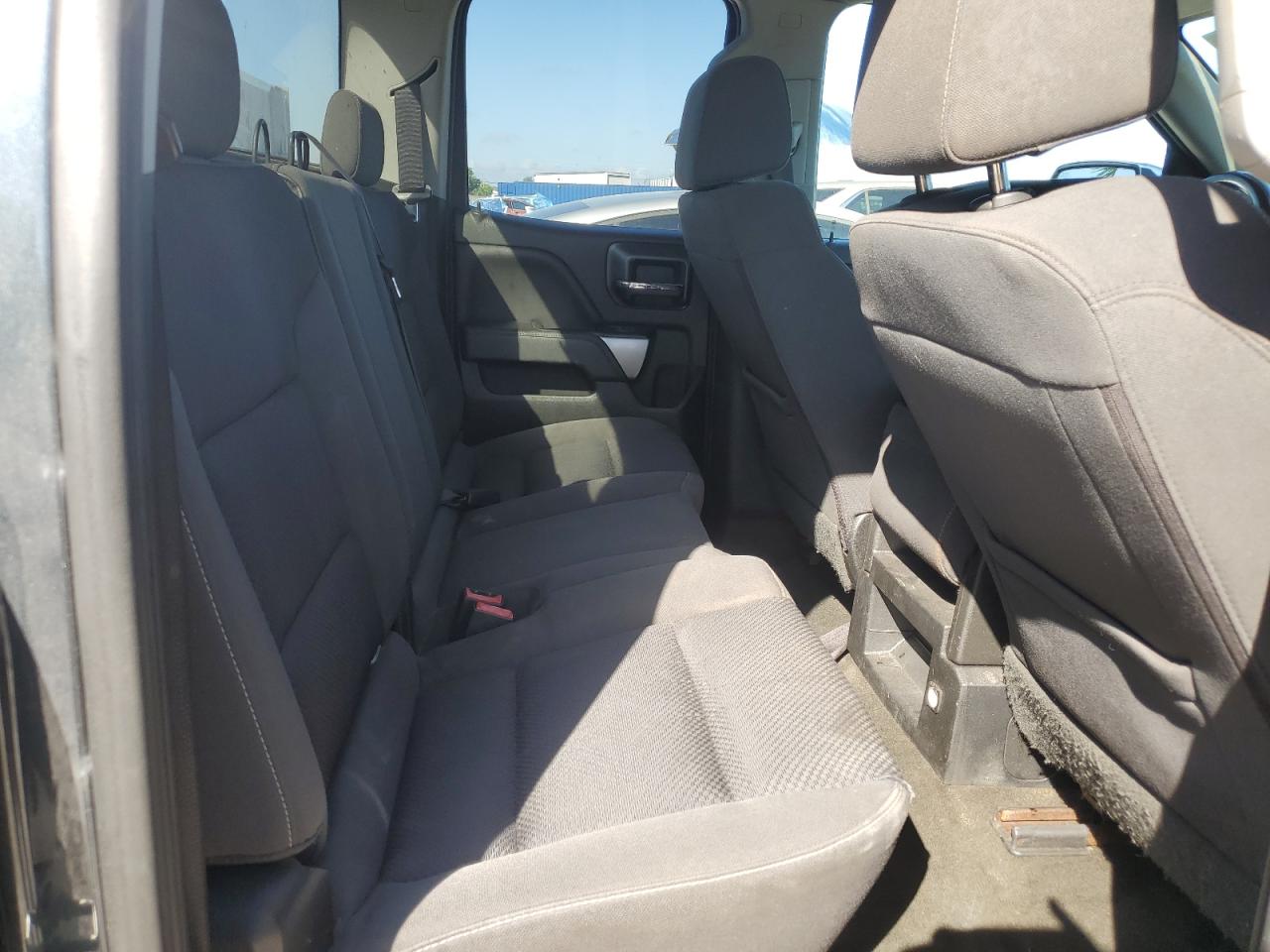 2018 Chevrolet Silverado K1500 Lt VIN: 1GCVKREC5JZ153770 Lot: 84074095