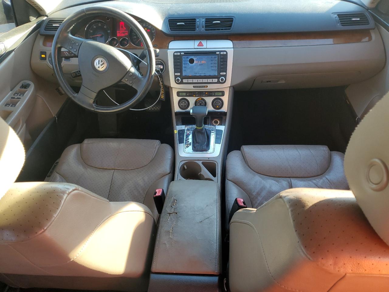 2008 Volkswagen Passat Lux VIN: WVWEK93C18E078490 Lot: 87358795