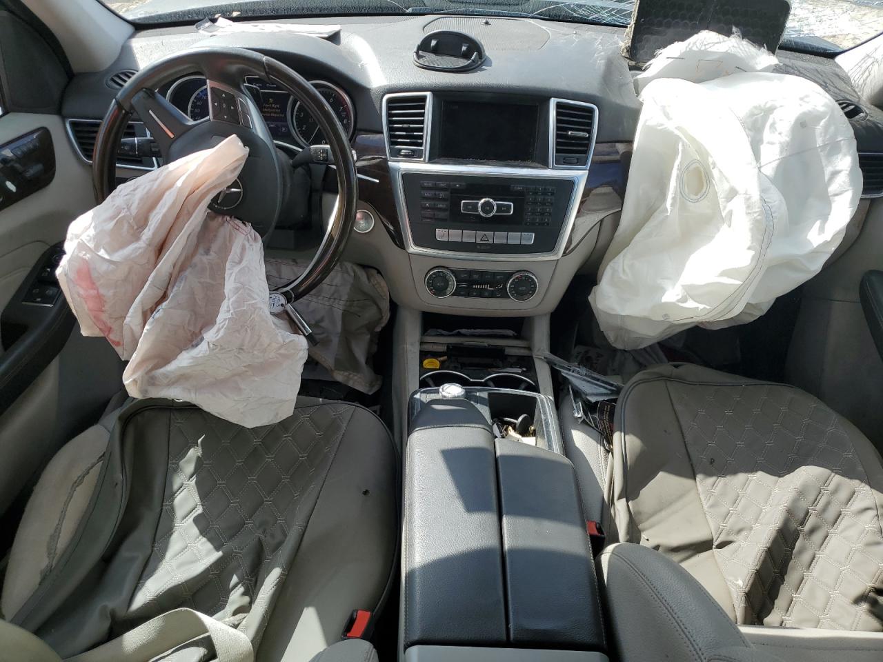 2013 Mercedes-Benz Ml 350 VIN: 4JGDA5JB0DA108142 Lot: 81810255