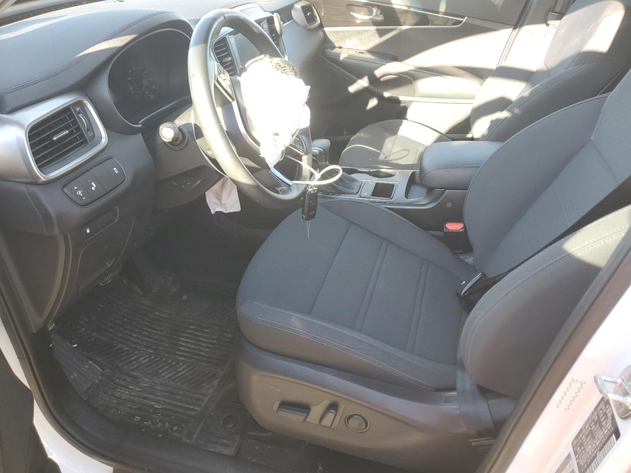 2020 Kia Sorento L VIN: 5XYPG4A35LG635515 Lot: 87226815