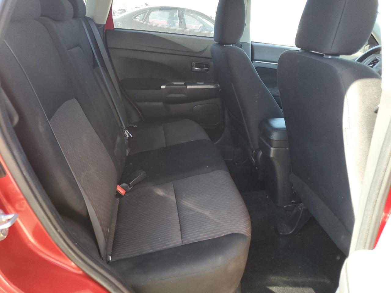 2019 Mitsubishi Outlander Sport Es VIN: JA4AR3AU1KU016842 Lot: 89889215