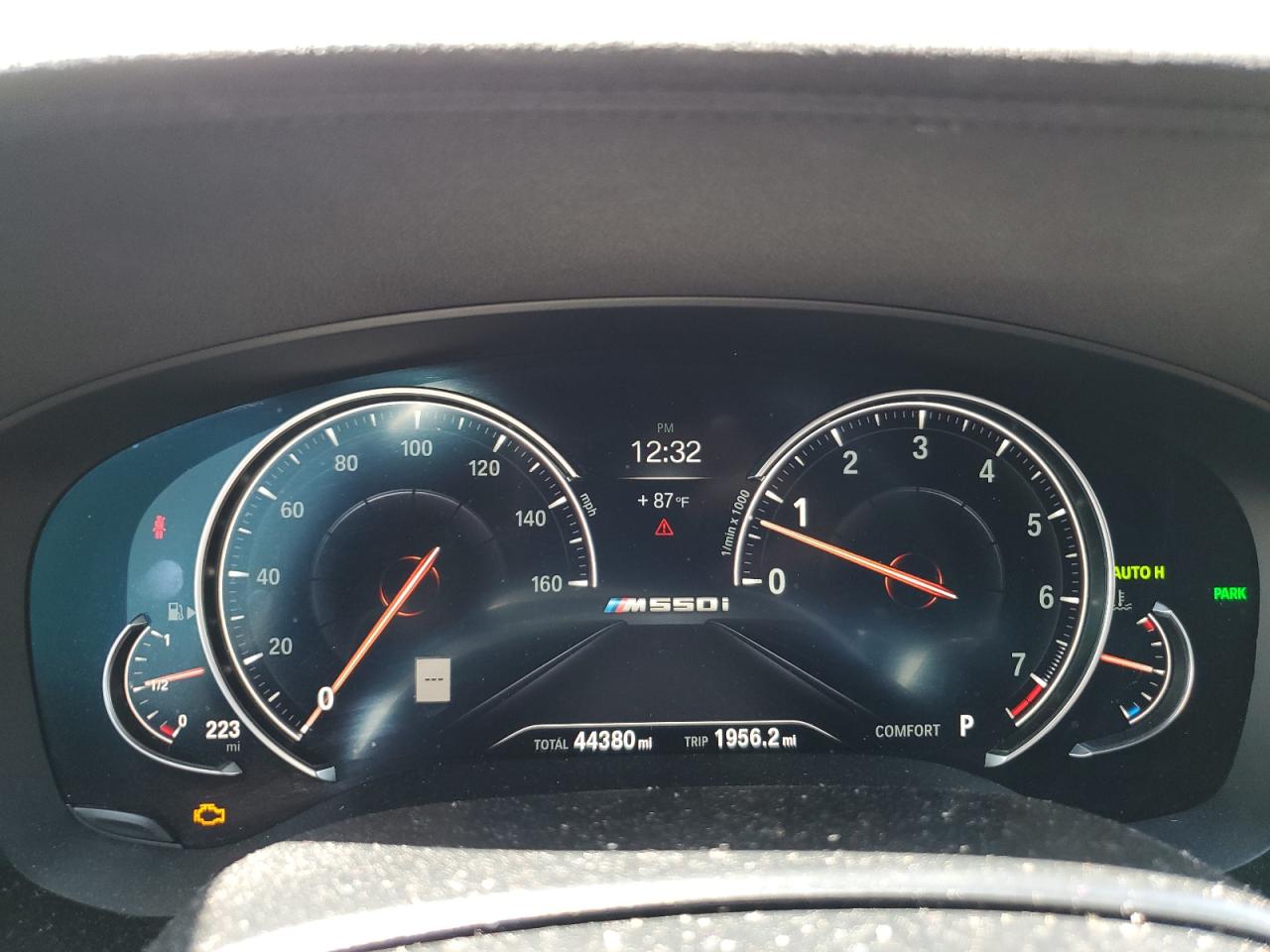 2018 BMW M550Xi VIN: WBAJB9C55JB050048 Lot: 81998475