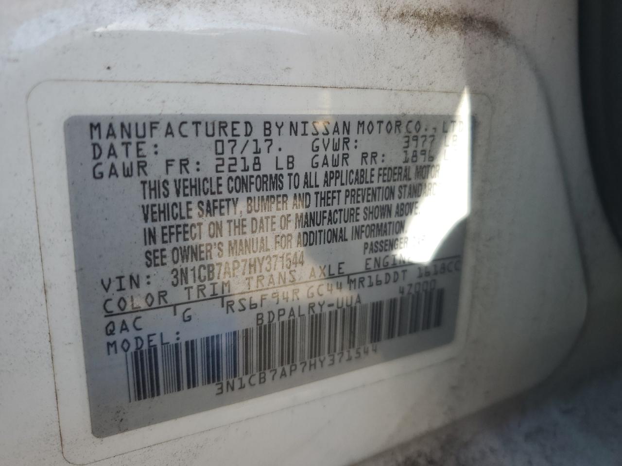 2017 Nissan Sentra Sr Turbo VIN: 3N1CB7AP7HY371544 Lot: 81976095