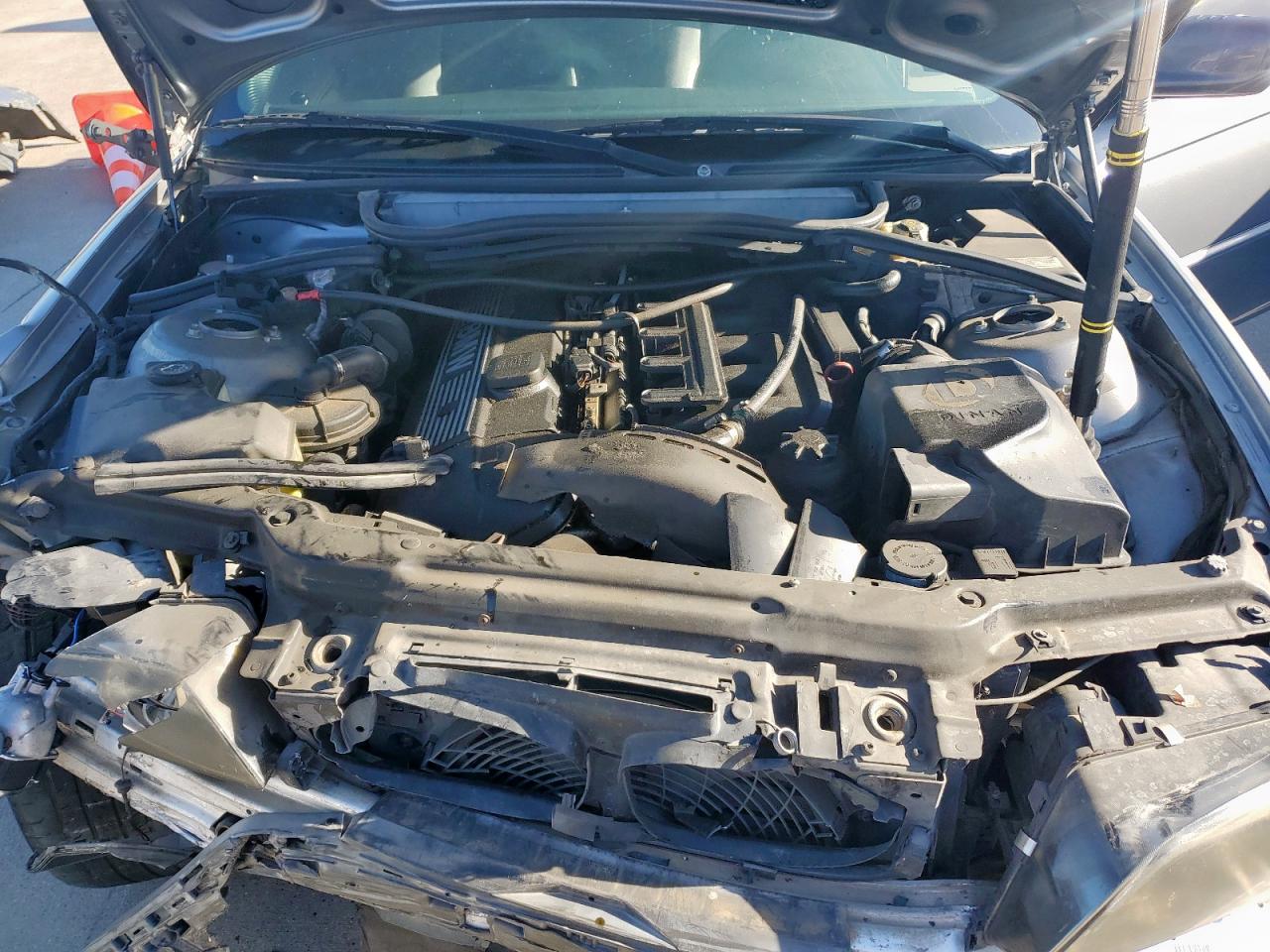 2004 BMW 325 Ci VIN: WBABD33444PL03077 Lot: 82537545