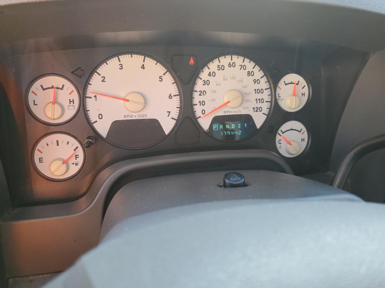 2008 Dodge Ram 1500 St VIN: 1D7HA16K78J120999 Lot: 90073245