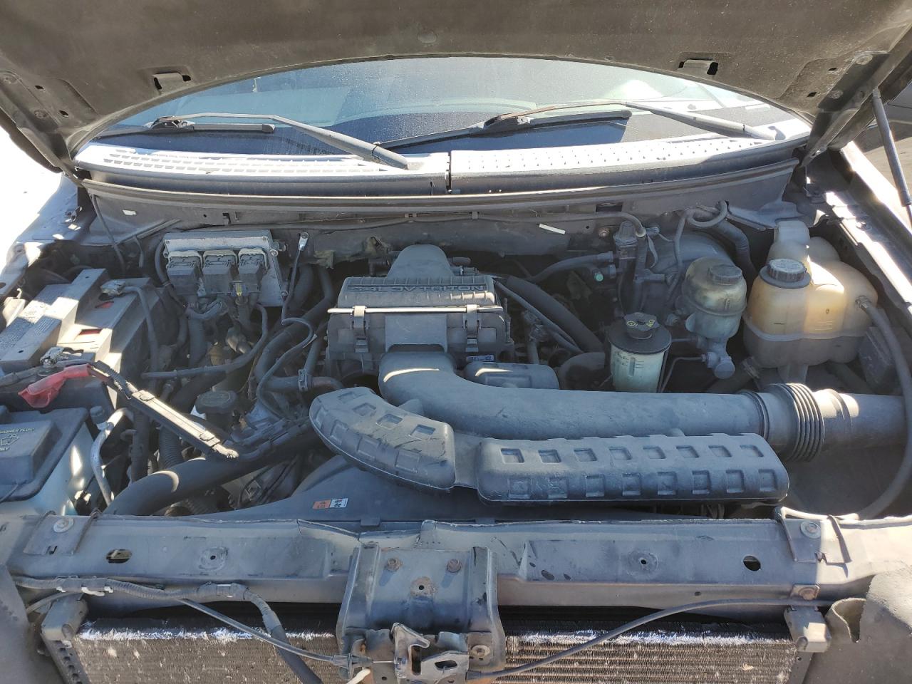 2005 Ford F150 VIN: 1FTPX14545FA21945 Lot: 84766925