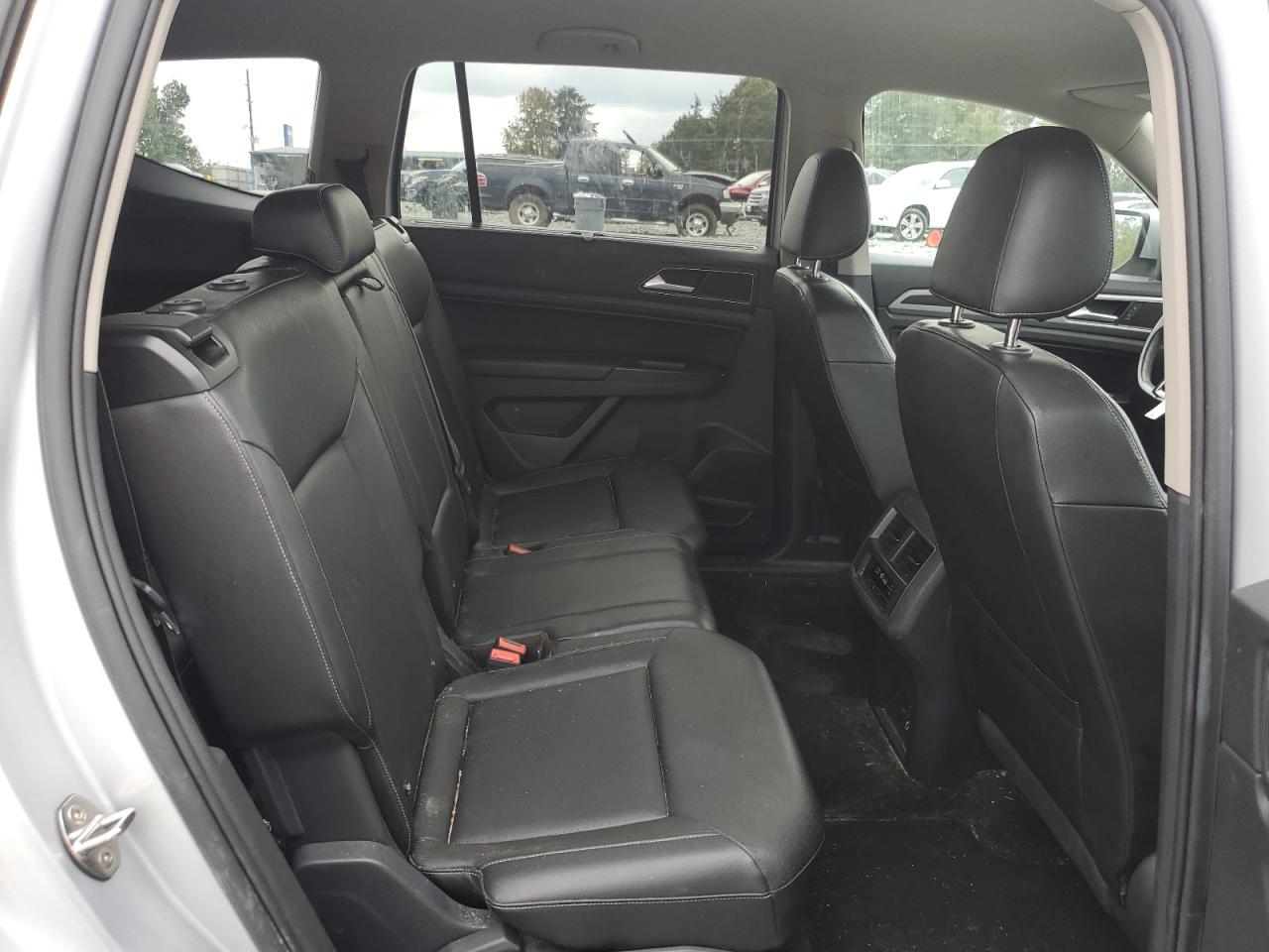 2018 Volkswagen Atlas Se VIN: 1V2DR2CA3JC544451 Lot: 84536825